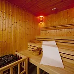 Abacus Business & Wellness Hotell