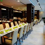 Abacus Business & Wellness Hotell 4*