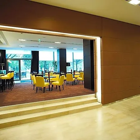 Abacus Business & Wellness 4* Херцегалом