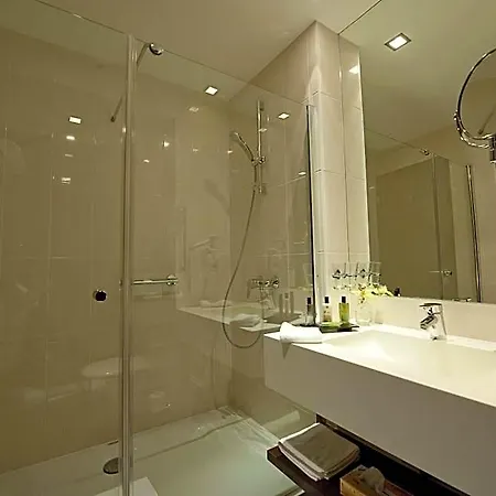 Отель Abacus Business & Wellness 4*