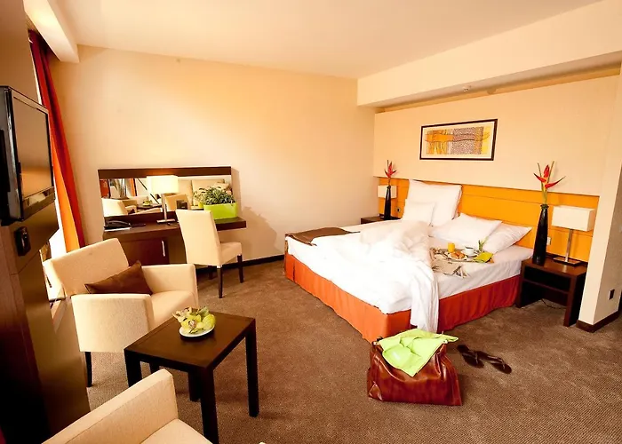 Отель Abacus Business & Wellness 4*