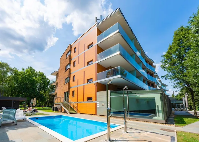 Abacus Business & Wellness 4* Херцегалом
