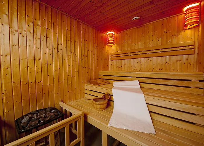 Abacus Business & Wellness Отель